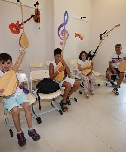 Şehzadeler Belediyesi’nde yeni dönem müzik kursları başlıyor