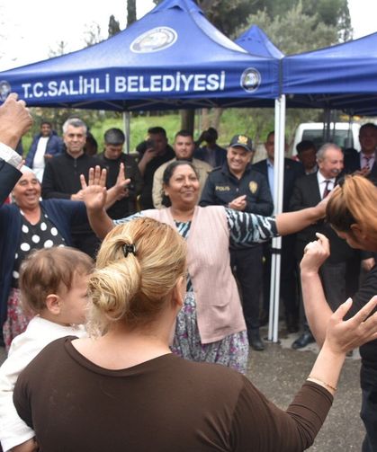 Salihli’de Dünya Romanlar Günü coşkuyla kutlandı