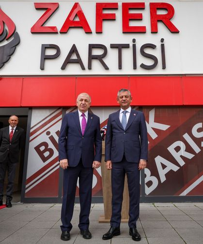 CHP Genel Başkanı Özel'den Zafer Partisi Genel Başkanı Özdağ'a ziyaret