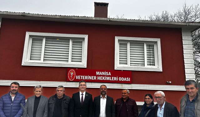 Manisa Veteriner Hekimleri Odası’nın yeni Başkanı Ali Gök’e hayırlı olsun ziyaretinde bulundu