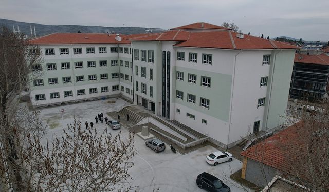 Yenilenen okullarda eğitim 24 Şubat'ta başlıyor