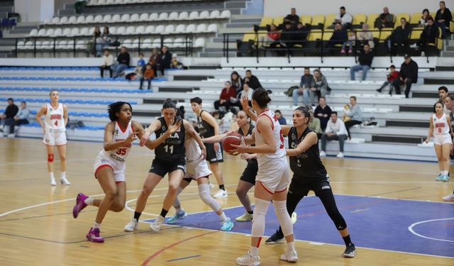Play- Off’u garantileyen Turgutlu Belediyesi yine galip