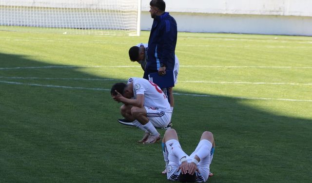 Manisa'da futbol kan kaybetmeye devam ediyor
