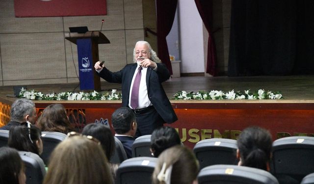 Yunusemre’de ‘Başarıya giden yol’ anlatıldı