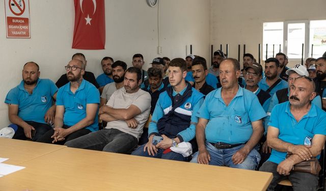 Temizlik personeline ’Öfke kontrolü ve stres yönetimi’ eğitimi verildi