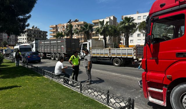 Karşıdan karşıya geçen adama tır çarptı