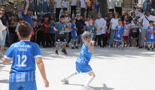 Geleneksel Çocuk Oyunları renkli görüntülerle tamamlandı