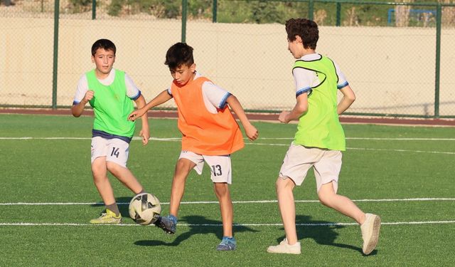 Manisa'nın 17 ilçesinde yaz tatili sporla geçecek