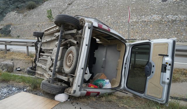 Cenaze yolunda canında oldu