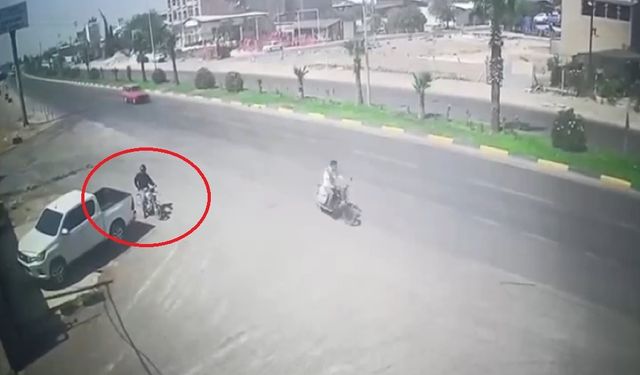 Motosikletli saldırgan iş yerine kurşun yağdırıp kaçtı: O anlar kamerada