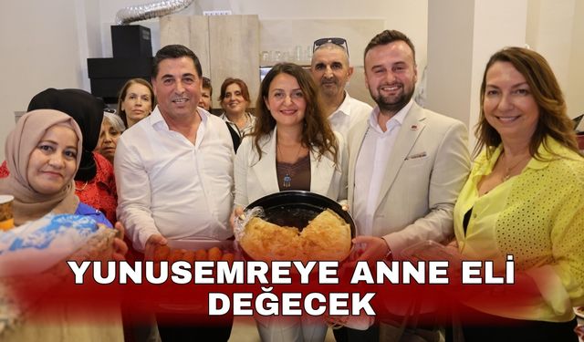 Yunusemreye anne eli değecek
