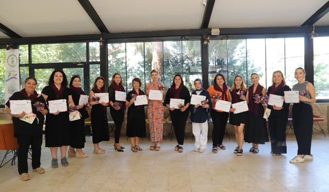 Kadın hakları eğitimini tamamladılar, sertifikalarını aldılar