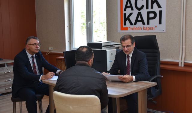 Salihli Kaymakamı Güldoğan vatandaşları dinledi