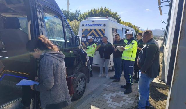 Sarıgöl’de okul servisleri sıkı denetimden geçti