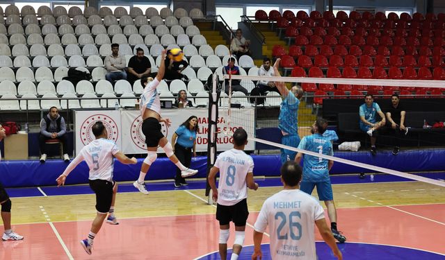 Kamu spor oyunları ege grup müsabakaları Manisa’da başladı