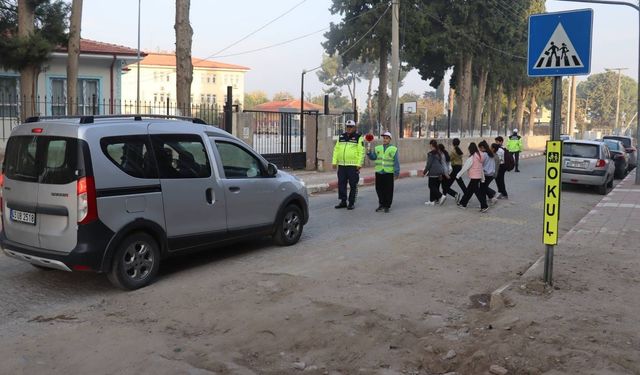 Jandarmadan yaya önceliği denetimi