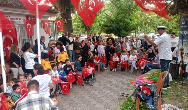 Miniklere kahkaha ve kültür şöleni