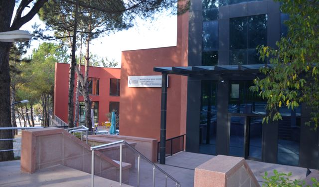 Demirci bir eğitim yuvasına daha kavuşuyor