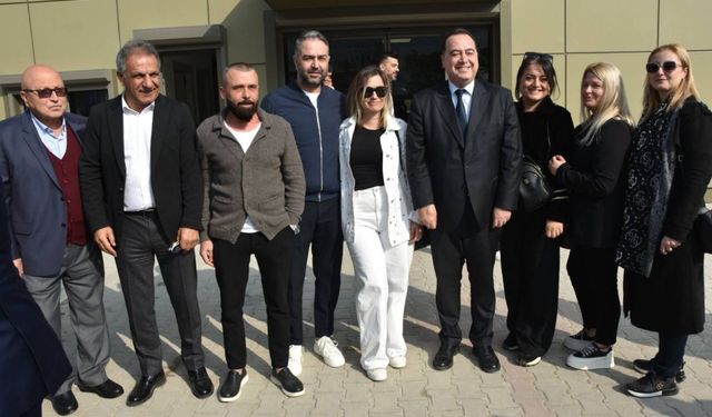 Besim Dutlulu: "2 Bin 500 Konut Manisa İçin Hiçbir Şey"