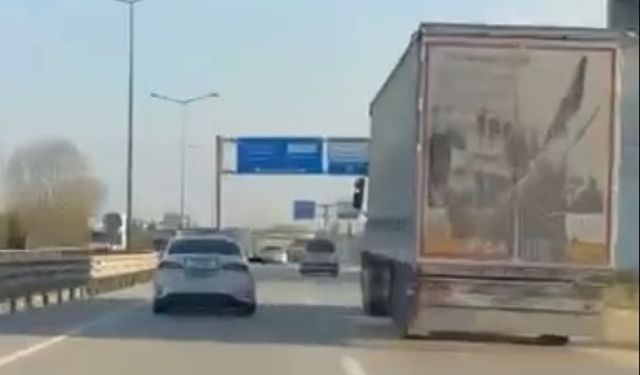 Tehlike saçan tır şoförünü silah doğrultup durdurdular