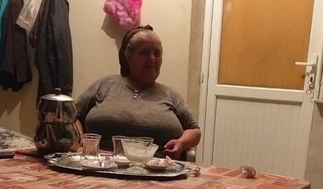 77 yaşındaki adamı 61 yaşındaki eşi öldürmüş