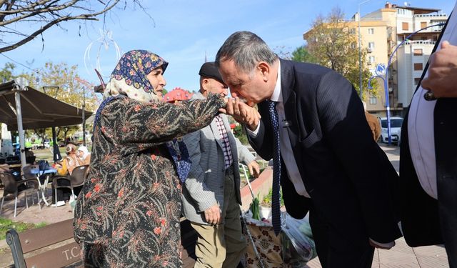 Başkan Balaban Kaynak'ta vatandaşı dinledi