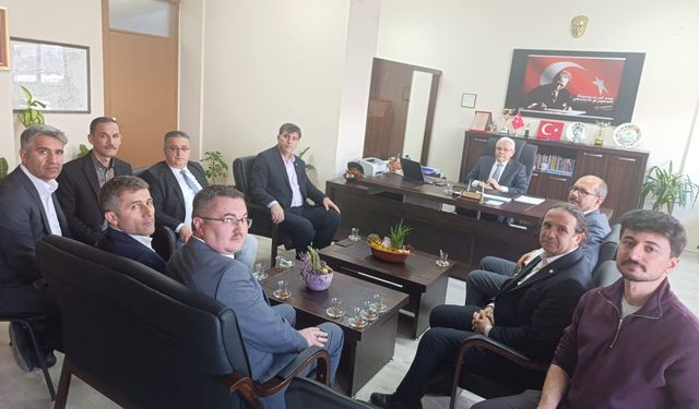 Eğitim-Bir-Sen Manisa 1 No’lu Şube Alaşehir’de eğitim paydaşlarıyla buluştu