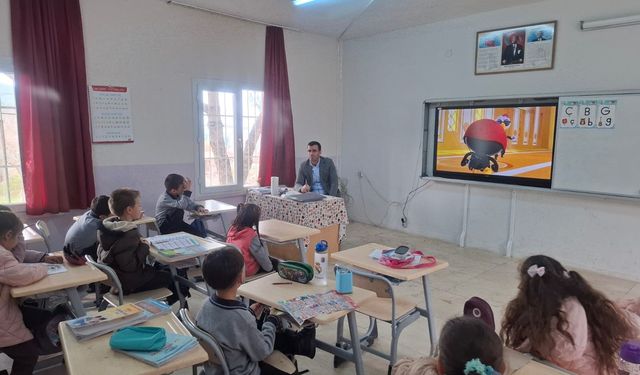 Sarıgöl İlçe Milli Eğitim Müdürü Yıldırak'tan okullara ziyaret