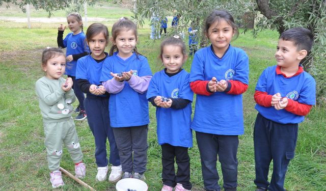 Manisa'da "Zeytin 5.0 Projesiyle" çocuklar hem öğrendi hem üretti