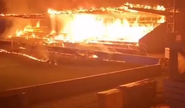 Finlandiya'da küme düşen takımın 3 küçük taraftarı, stadyumu ateşe verdi