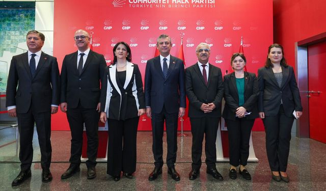 DEM Parti'den CHP'ye ziyaret