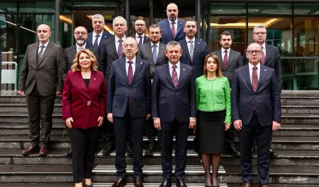 CHP Genel Başkanı Özel: "CHP emeklisine sahip çıkıyor ve bundan sonra da sahip çıkmaya devam edecek"