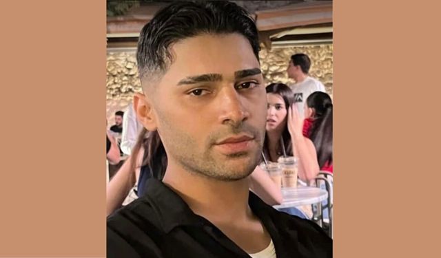 İzmir’de emniyet şeridindeki kamyona çarpan motosikletli genç hayatını kaybetti