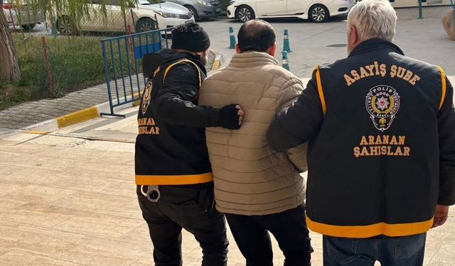 Manisa’da 31 yıl hapis cezasıyla aranan şahıs yakalandı