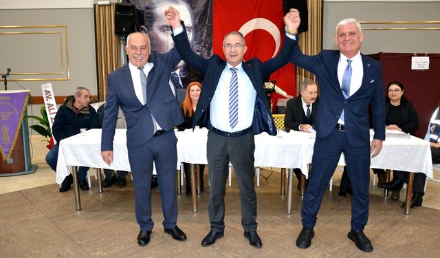 Manisa'da 23 yıllık başkan seçimi kaybetti