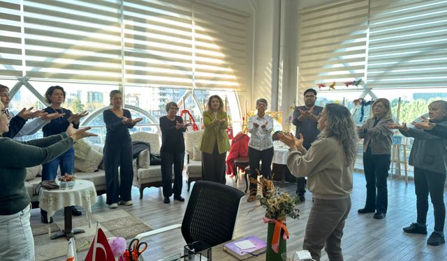 Alzheimer hastası yakınlarına nefes eğitimi