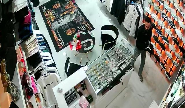 Babasına doğum günü hediyesi için 100 TL ile mağazaya girdi, mutluluğu Türkiye'nin mutluluğu oldu