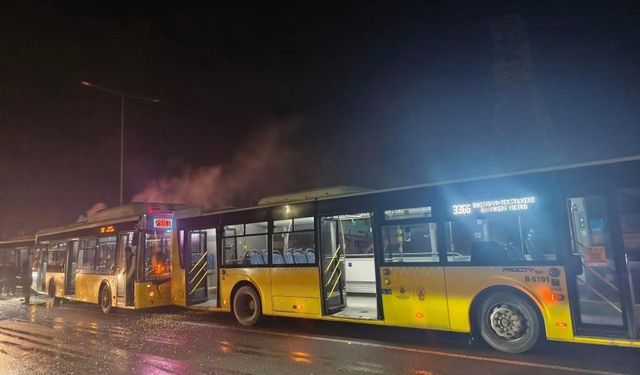 Başakşehir'de 3 İETT otobüsü kazaya karıştı: Yaralılar var