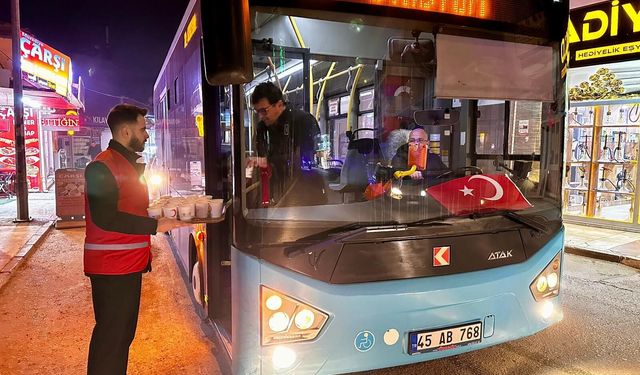 Kızılay’dan Miraç Kandili’nde 2 bin 500 kişiye ikram