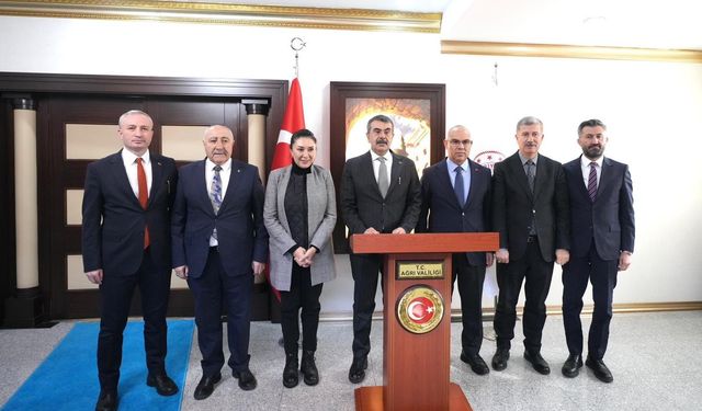 Bakan Tekin: "Ortaöğretim kurumlarına kayıt yaptıran öğrencilerimizde mesleki ve teknik eğitimin oranı yüzde 43"