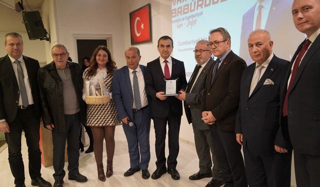 Babüroğlu Atatürk ve Cumhuriyet değerlerini anlattı