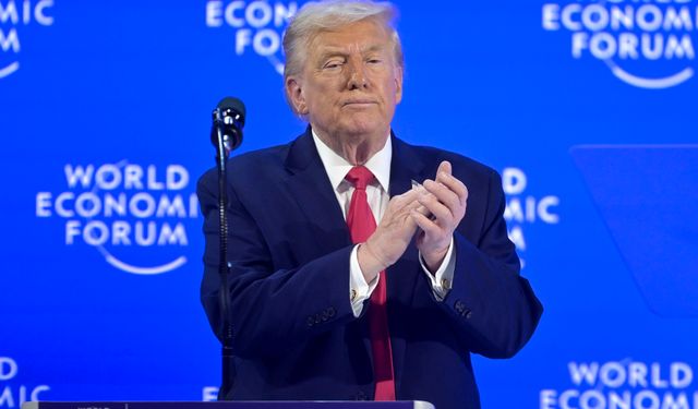 Trump: "(Grönland) Bana kötü biri diyorlar ama tek istediğim bir parça buz"