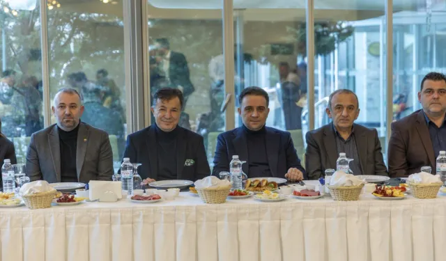 AK Partili Baybatur, MAKİM toplatısında sanayicilerle bir araya geldi