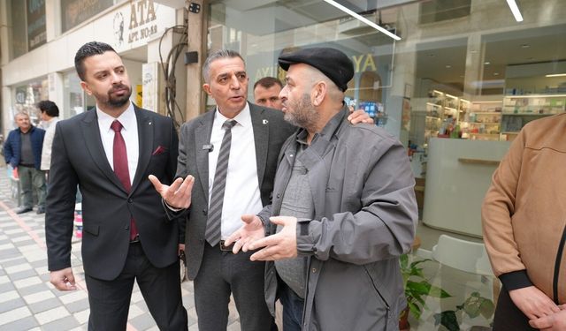 Başkan Şimşek esnafın sorunlarını dinledi