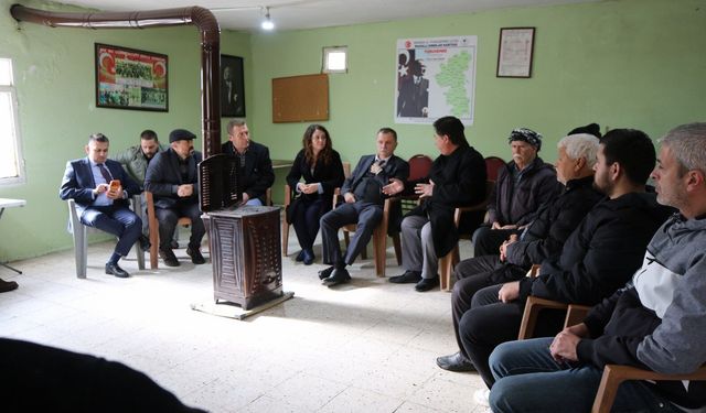 Başkan Balaban mahallelinin derdini dinledi