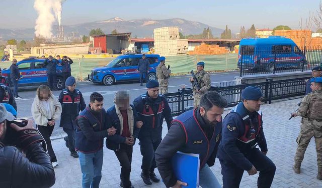 Yaşlı çiftin ölümüyle ilgili 4 kişi tutuklandı