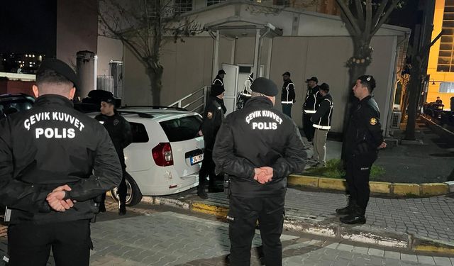 Uyuşturucu ve fuhuş soruşturmasında gözaltına alınan ünlü isimler sağlık kontrolünden geçti