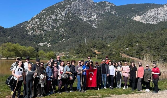 Şehzadeler’de doğaseverler yürüyüşte buluştu