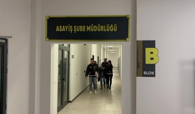 Doğurduğu bebeğini çöp konteynerine atan anne 19 yıl sonra hakim karşısında