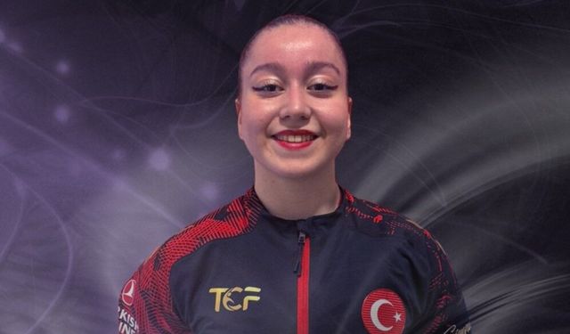 CBÜ'lü Eylül Naz Aygör'den bronz madalya